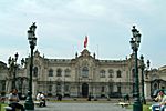Plaza de Armas / Governeurspalast